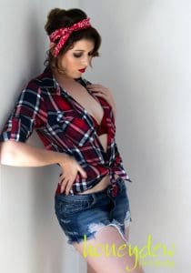 country chick boudoir session